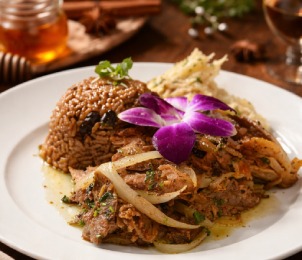 latin food Puerco plate